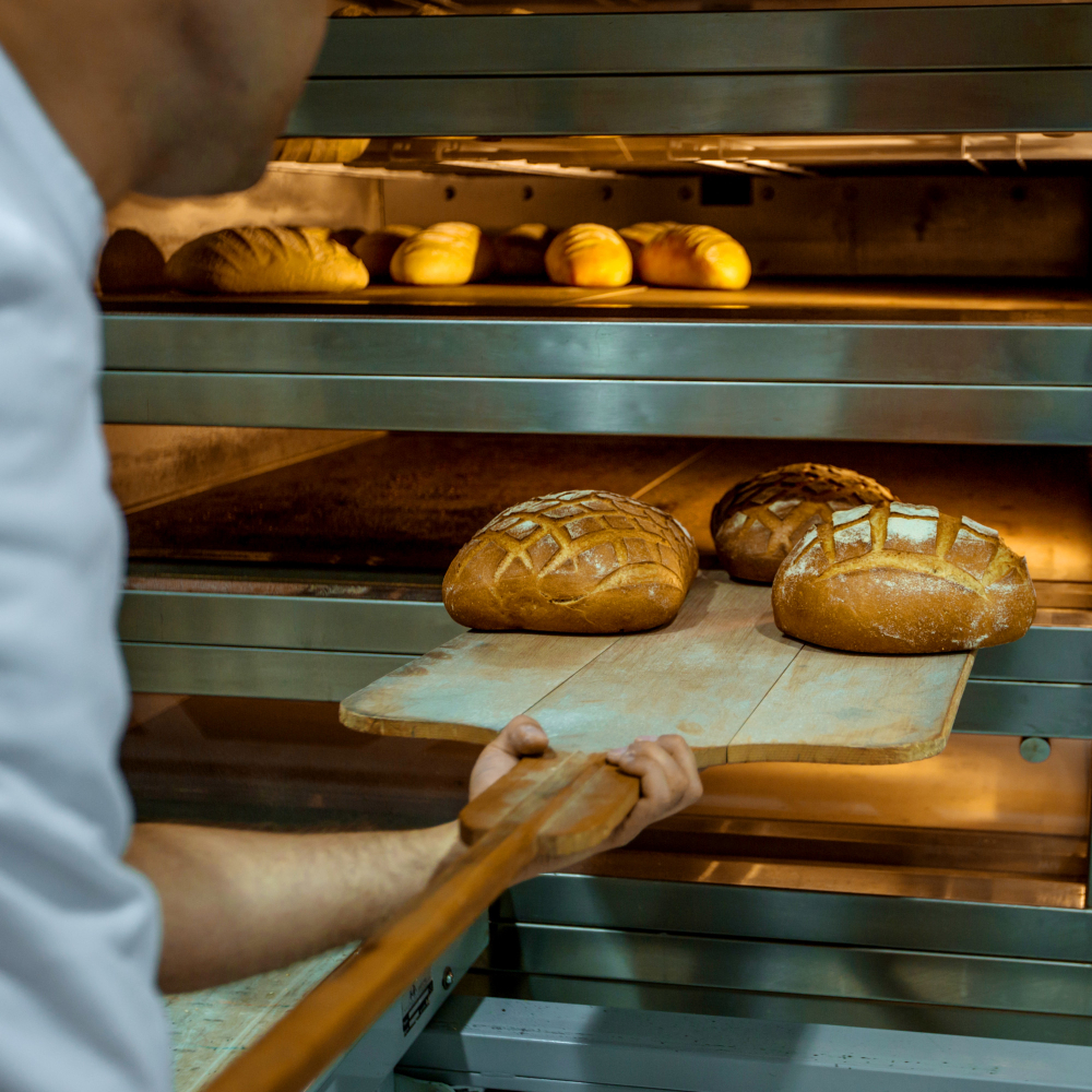 Cottura_del_pane_nel_forno_a_legna_ricette_e_consigli_e517c9fcba